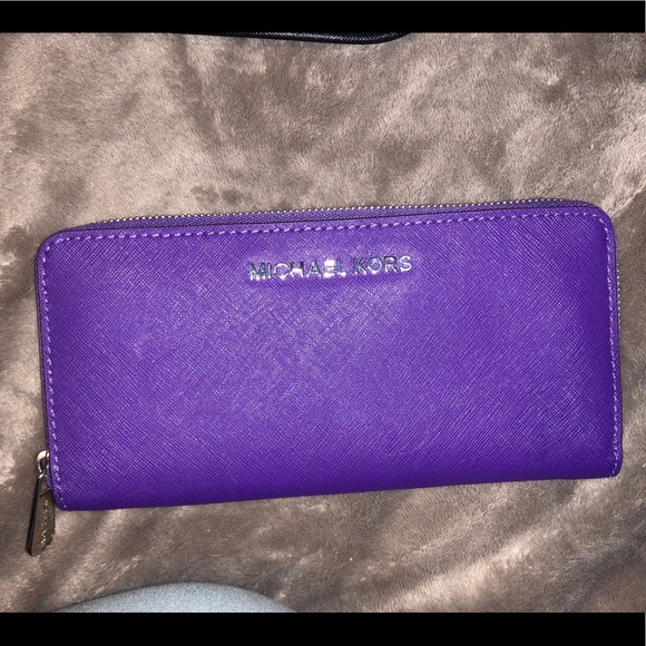 Handbags - MK wallet